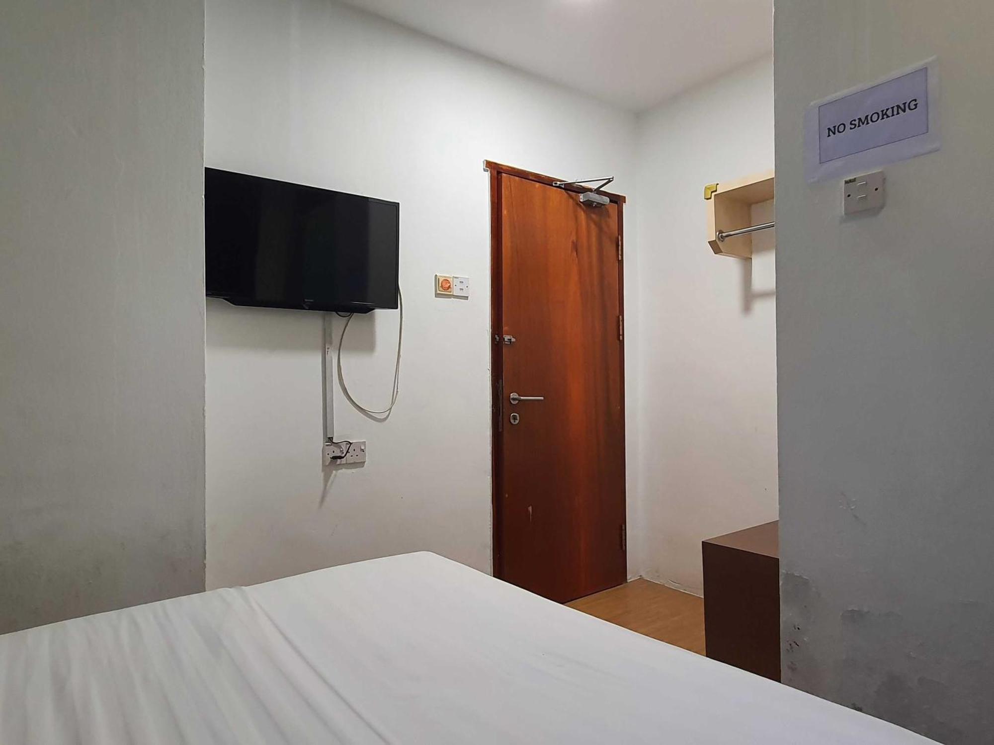 Oyo 91053 Signature Inn Miri Eksteriør billede